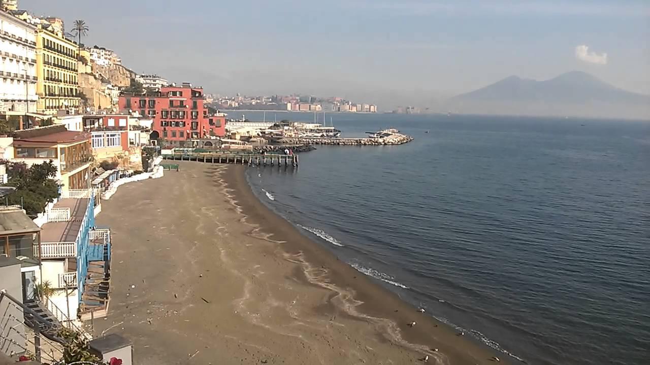 Napoli Lungomare Caracciolo Mon Amour Экстерьер фото